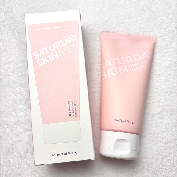 Saturday Skin Rise & Shine Gentle Cleanser Full Size New - Picture 1 of 3